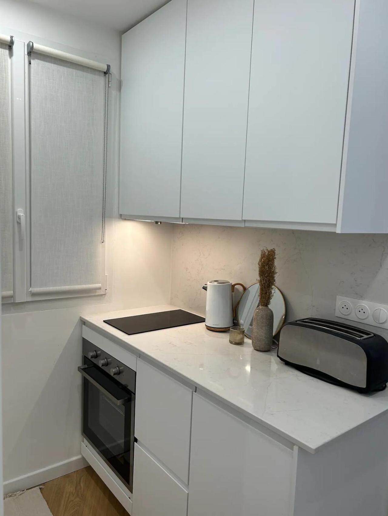 Cocooning & Cosy Apartment In Center Paris 17 Екстер'єр фото